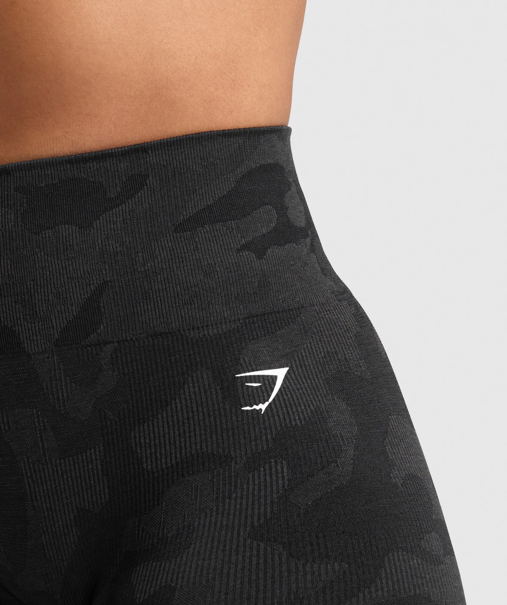 Gymshark Adapt Camo Seamless Shorts - Black/Asphalt Grey