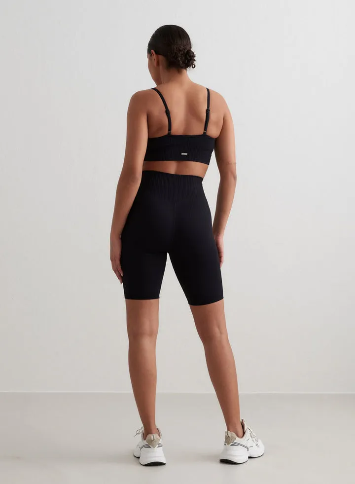 Ribbed Seamless Midi Biker Shorts | Black